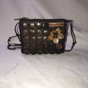 Vintage Handmade of Coconut Shell Souvenir Crossbody Purse Hawaii, Small Bag